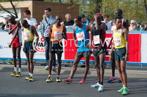  13.04.2014 WARSZAWA <br />ORLEN WARSAW MARATHON START<br />N/Z UCZESTNICY ELITA<br /> 