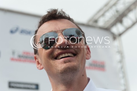  13.04.2014 WARSZAWA <br />ORLEN WARSAW MARATHON BIEG NA 42 KM<br />N/Z ADAM MALYSZ<br /> 