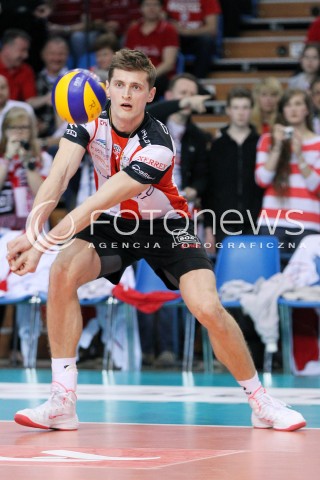  17.04.2014 RZESZOW <br />SIATKOWKA PLUS LIGA 2013/2014 MEN VOLLEYBALL POLAND POLISH PLUSLIGA LEAGUE SEASON 2013/2014 RUNDA PLAY-OFF POLFINAL SEMIFINAL<br />MECZ ASSECO RESOVIA - ZAKSA KEDZIERZYN KOZLE<br />N/Z PIOTR NOWAKOWSKI SYLWETKA <br /> 