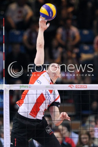  17.04.2014 RZESZOW <br />SIATKOWKA PLUS LIGA 2013/2014 MEN VOLLEYBALL POLAND POLISH PLUSLIGA LEAGUE SEASON 2013/2014 RUNDA PLAY-OFF POLFINAL SEMIFINAL<br />MECZ ASSECO RESOVIA - ZAKSA KEDZIERZYN KOZLE<br />N/Z DAWID KONARSKI SYLWETKA ATAK<br /> 