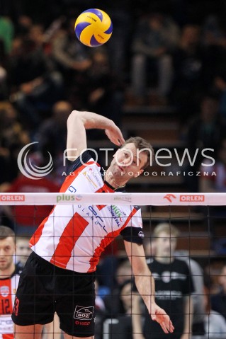  17.04.2014 RZESZOW <br />SIATKOWKA PLUS LIGA 2013/2014 MEN VOLLEYBALL POLAND POLISH PLUSLIGA LEAGUE SEASON 2013/2014 RUNDA PLAY-OFF POLFINAL SEMIFINAL<br />MECZ ASSECO RESOVIA - ZAKSA KEDZIERZYN KOZLE<br />N/Z PETER VERES SYLWETKA ATAK<br /> 