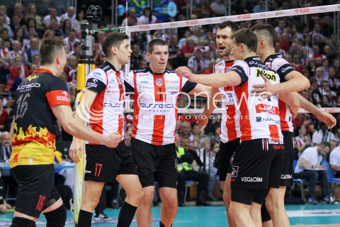  17.04.2014 RZESZOW <br />SIATKOWKA PLUS LIGA 2013/2014 MEN VOLLEYBALL POLAND POLISH PLUSLIGA LEAGUE SEASON 2013/2014 RUNDA PLAY-OFF POLFINAL SEMIFINAL<br />MECZ ASSECO RESOVIA - ZAKSA KEDZIERZYN KOZLE<br />N/Z KRZYSZTOF IGNACZAK DAWID KONARSKI NIKOLAY PENCZEV PENCHEV GRZEGORZ KOSOK RADOSC EMOCJE <br /> 