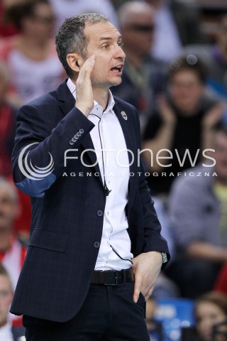 22.04.2014 RZESZOW <br />SIATKOWKA PLUS LIGA 2013/2014 MEN VOLLEYBALL POLAND POLISH PLUSLIGA LEAGUE SEASON 2013/2014 RUNDA PLAY-OFF FINAL - 1. MECZ<br />MECZ ASSECO RESOVIA - PGE SKRA BELCHATOW<br />N/Z ANDRZEJ KOWAL TRENER ( HEAD COACH ) SYLWETKA <br /> 