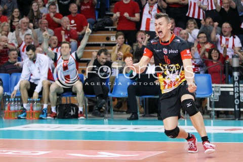  22.04.2014 RZESZOW <br />SIATKOWKA PLUS LIGA 2013/2014 MEN VOLLEYBALL POLAND POLISH PLUSLIGA LEAGUE SEASON 2013/2014 RUNDA PLAY-OFF FINAL - 1. MECZ<br />MECZ ASSECO RESOVIA - PGE SKRA BELCHATOW<br />N/Z KRZYSZTOF IGNACZAK RADOSC EMOCJE SYLWETKA <br /> 