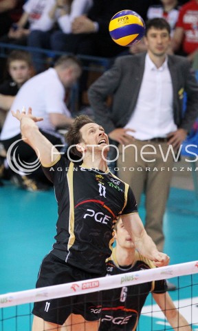  22.04.2014 RZESZOW <br />SIATKOWKA PLUS LIGA 2013/2014 MEN VOLLEYBALL POLAND POLISH PLUSLIGA LEAGUE SEASON 2013/2014 RUNDA PLAY-OFF FINAL - 1. MECZ<br />MECZ ASSECO RESOVIA - PGE SKRA BELCHATOW<br />N/Z STEPHANE ANTIGA SYLWETKA ATAK<br /> 