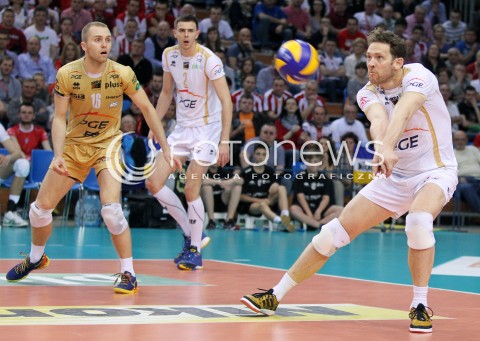  23.04.2014 RZESZOW <br />SIATKOWKA PLUS LIGA 2013/2014 MEN VOLLEYBALL POLAND POLISH PLUSLIGA LEAGUE SEASON 2013/2014 RUNDA PLAY-OFF FINAL - 2. MECZ<br />MECZ ASSECO RESOVIA - PGE SKRA BELCHATOW<br />N/Z STEPHANE ANTIGA PAWEL ZATORSKI <br /> 