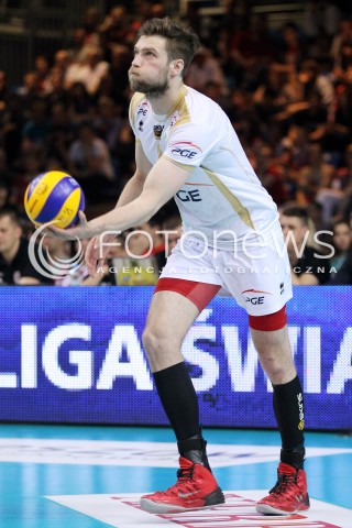  23.04.2014 RZESZOW <br />SIATKOWKA PLUS LIGA 2013/2014 MEN VOLLEYBALL POLAND POLISH PLUSLIGA LEAGUE SEASON 2013/2014 RUNDA PLAY-OFF FINAL - 2. MECZ<br />MECZ ASSECO RESOVIA - PGE SKRA BELCHATOW<br />N/Z ANDRZEJ WRONA SYLWETKA <br /> 