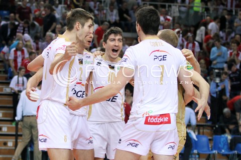  23.04.2014 RZESZOW <br />SIATKOWKA PLUS LIGA 2013/2014 MEN VOLLEYBALL POLAND POLISH PLUSLIGA LEAGUE SEASON 2013/2014 RUNDA PLAY-OFF FINAL - 2. MECZ<br />MECZ ASSECO RESOVIA - PGE SKRA BELCHATOW<br />N/Z NICOLAS URIARTE KAROL KLOS RADOSC EMOCJE <br /> 