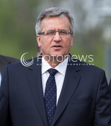  24.04.2014 LODZ WIZYTA PARY PREZYDENCKIEJ W LODZI Z OKAZJI 100 URODZIN JANA KARSKIEGO N/Z PREZYDENT BRONISLAW KOMOROWSKI SYLWETKA  