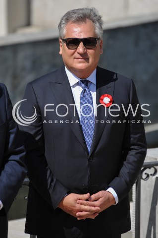  01.05.2014 WARSZAWA <br />PIKNIK EUROPEJSKI W LAZIENKACH KROLEWSKICH<br />N/Z BYLY PREZYDENT RP ALEKSANDER KWASNIEWSKI  <br /> 