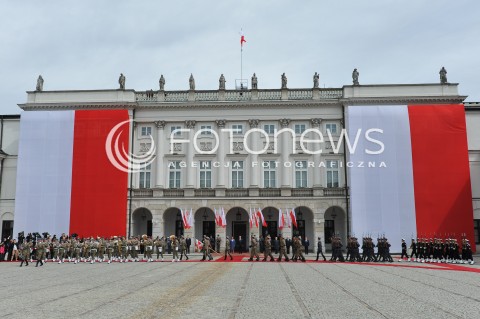  02.05.2014 WARSZAWA <br />OBCHODY DNIA FLAGI RP W WARSZAWIE<br />N/Z ZOLNIERZE   <br /> 