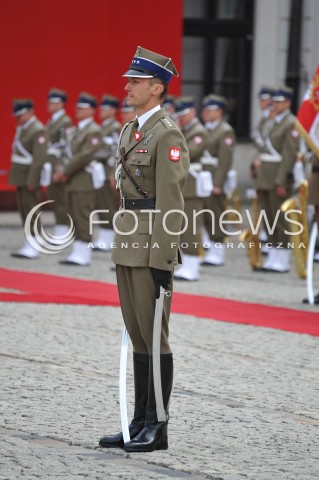  02.05.2014 WARSZAWA <br />OBCHODY DNIA FLAGI RP W WARSZAWIE<br />N/Z ZOLNIERZ<br /> 