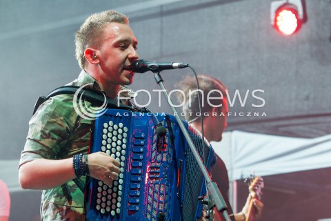  09.05.2014 RZESZOW<br />XXI RZESZOWSKIE JUWENALIA<br />KONCERT ZESPOLU ENEJ<br />N/Z PIOTR SOLODUCHA<br /> 