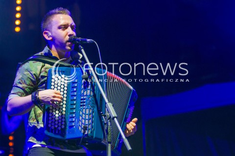  09.05.2014 RZESZOW<br />XXI RZESZOWSKIE JUWENALIA<br />KONCERT ZESPOLU ENEJ<br />N/Z PIOTR SOLODUCHA<br /> 