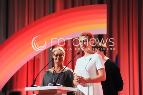  09.05.2014 WARSZAWA<br />VI KONGRES KOBIET<br />N/Z DOROTA WARAKOMSKA HENRYKA BOCHNIARZ<br /> 