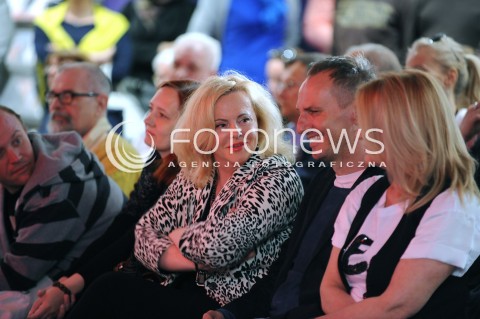  12.05.2014 WARSZAWA <br />KONCERT ANNY JURKSZTOWICZ W EMPIKU<br />N/Z MAJKA JEZOWSKA JOANNA KUROWSKA<br /> 