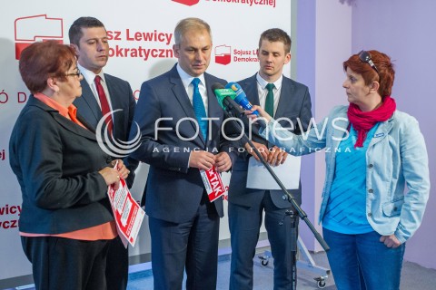  15.05.2014 RZESZOW<br />KONFERENCJA PRASOWA SLD INAUGURUJACA AKCJE 3 X TAK Z UDZIALEM POSLA GRZEGORZA NAPIERALSKIEGO<br />N/Z ANNA KOWALSKA TOMASZ KAMINSKI GRZEGORZ NAPIERALSKI PRZEMYSLAW JEDNACZ<br /> 