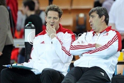  16.05.2014 WROCLAW <br />SIATKOWKA MEZCZYZN <br />TURNIEJ KWALIFIKACYJNY DO MISTRZOSTW EUROPY 2015<br />2015 FIVB WORLD CHAMPIONSHIP - EUROPEAN QUALIFICATION MEN <br />MECZ POLSKA - LOTWA ( POLAND - LATVIA ) <br />N/Z STEPHANE ANTIGA TRENER ( HEAD COACH ) PHILIPPE BLAIN II-TRENER ( ASSISTANT COACH ) <br /> 