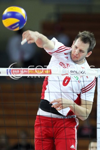  16.05.2014 WROCLAW <br />SIATKOWKA MEZCZYZN <br />TURNIEJ KWALIFIKACYJNY DO MISTRZOSTW EUROPY 2015<br />2015 FIVB WORLD CHAMPIONSHIP - EUROPEAN QUALIFICATION MEN <br />MECZ POLSKA - LOTWA ( POLAND - LATVIA ) <br />N/Z BARTOSZ KUREK SYLWETKA ATAK<br /> 