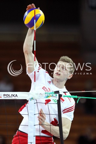  16.05.2014 WROCLAW <br />SIATKOWKA MEZCZYZN <br />TURNIEJ KWALIFIKACYJNY DO MISTRZOSTW EUROPY 2015<br />2015 FIVB WORLD CHAMPIONSHIP - EUROPEAN QUALIFICATION MEN <br />MECZ POLSKA - LOTWA ( POLAND - LATVIA ) <br />N/Z PIOTR NOWAKOWSKI SYLWETKA ATAK<br /> 