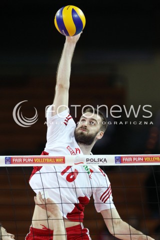  16.05.2014 WROCLAW <br />SIATKOWKA MEZCZYZN <br />TURNIEJ KWALIFIKACYJNY DO MISTRZOSTW EUROPY 2015<br />2015 FIVB WORLD CHAMPIONSHIP - EUROPEAN QUALIFICATION MEN <br />MECZ POLSKA - LOTWA ( POLAND - LATVIA ) <br />N/Z MARCIN MOZDZONEK SYLWETKA ATAK<br /> 