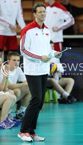  16.05.2014 WROCLAW <br />SIATKOWKA MEZCZYZN <br />TURNIEJ KWALIFIKACYJNY DO MISTRZOSTW EUROPY 2015<br />2015 FIVB WORLD CHAMPIONSHIP - EUROPEAN QUALIFICATION MEN <br />MECZ POLSKA - LOTWA ( POLAND - LATVIA ) <br />N/Z STEPHANE ANTIGA TRENER ( HEAD COACH ) SYLWETKA <br /> 