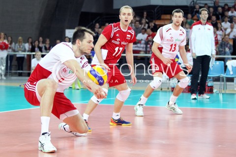  16.05.2014 WROCLAW <br />SIATKOWKA MEZCZYZN <br />TURNIEJ KWALIFIKACYJNY DO MISTRZOSTW EUROPY 2015<br />2015 FIVB WORLD CHAMPIONSHIP - EUROPEAN QUALIFICATION MEN <br />MECZ POLSKA - LOTWA ( POLAND - LATVIA ) <br />N/Z BARTOSZ KUREK PAWEL ZATORSKI MICHAL KUBIAK STEPHANE ANTIGA<br /> 