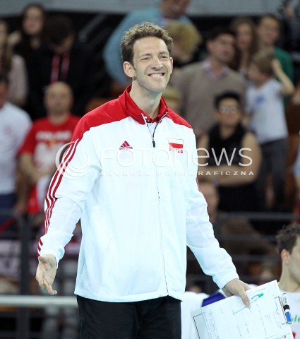  16.05.2014 WROCLAW <br />SIATKOWKA MEZCZYZN <br />TURNIEJ KWALIFIKACYJNY DO MISTRZOSTW EUROPY 2015<br />2015 FIVB WORLD CHAMPIONSHIP - EUROPEAN QUALIFICATION MEN <br />MECZ POLSKA - LOTWA ( POLAND - LATVIA ) <br />N/Z STEPHANE ANTIGA TRENER ( HEAD COACH ) SYLWETKA RADOSC EMOCJE <br /> 