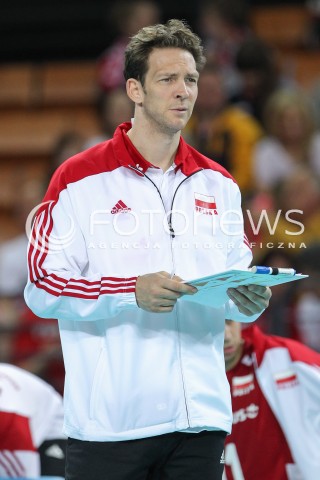  17.05.2014 WROCLAW <br />SIATKOWKA MEZCZYZN <br />TURNIEJ KWALIFIKACYJNY DO MISTRZOSTW EUROPY 2015<br />2015 FIVB WORLD CHAMPIONSHIP - EUROPEAN QUALIFICATION MEN <br />MECZ POLSKA - MACEDONIA ( POLAND - FYROM ) <br />N/Z STEPHANE ANTIGA TRENER ( HEAD COACH ) SYLWETKA <br /> 