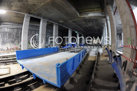  18.05.2014 WARSZAWA<br />DZIEN OTWARTY W METRZE<br />N/Z STACJA METRA STADION NARODOWY<br /> 