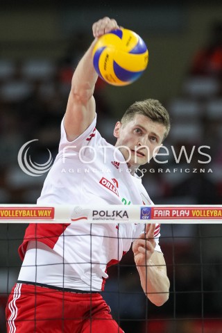  18.05.2014 WROCLAW <br />SIATKOWKA MEZCZYZN <br />TURNIEJ KWALIFIKACYJNY DO MISTRZOSTW EUROPY 2015<br />2015 FIVB WORLD CHAMPIONSHIP - EUROPEAN QUALIFICATION MEN <br />MECZ POLSKA - SLOWENIA ( POLAND - SLOVENIA ) <br />N/Z PIOTR NOWAKOWSKI SYLWETKA ATAK<br /> 