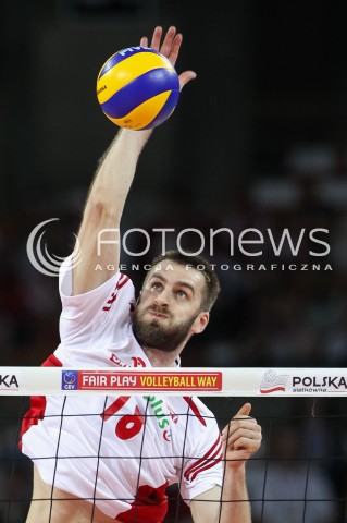  18.05.2014 WROCLAW <br />SIATKOWKA MEZCZYZN <br />TURNIEJ KWALIFIKACYJNY DO MISTRZOSTW EUROPY 2015<br />2015 FIVB WORLD CHAMPIONSHIP - EUROPEAN QUALIFICATION MEN <br />MECZ POLSKA - SLOWENIA ( POLAND - SLOVENIA ) <br />N/Z MARCIN MOZDZONEK SYLWETKA ATAK<br /> 