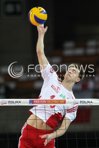  18.05.2014 WROCLAW <br />SIATKOWKA MEZCZYZN <br />TURNIEJ KWALIFIKACYJNY DO MISTRZOSTW EUROPY 2015<br />2015 FIVB WORLD CHAMPIONSHIP - EUROPEAN QUALIFICATION MEN <br />MECZ POLSKA - SLOWENIA ( POLAND - SLOVENIA ) <br />N/Z MARIUSZ WLAZLY SYLWETKA ATAK<br /> 