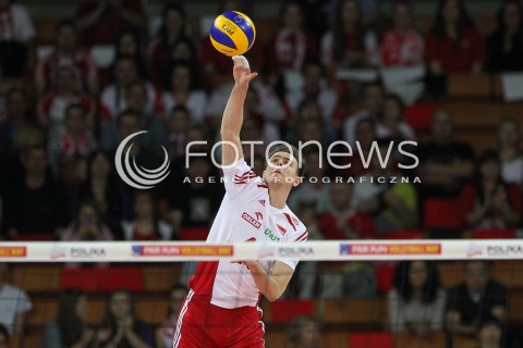  18.05.2014 WROCLAW <br />SIATKOWKA MEZCZYZN <br />TURNIEJ KWALIFIKACYJNY DO MISTRZOSTW EUROPY 2015<br />2015 FIVB WORLD CHAMPIONSHIP - EUROPEAN QUALIFICATION MEN <br />MECZ POLSKA - SLOWENIA ( POLAND - SLOVENIA ) <br />N/Z MARIUSZ WLAZLY SYLWETKA ATAK<br /> 