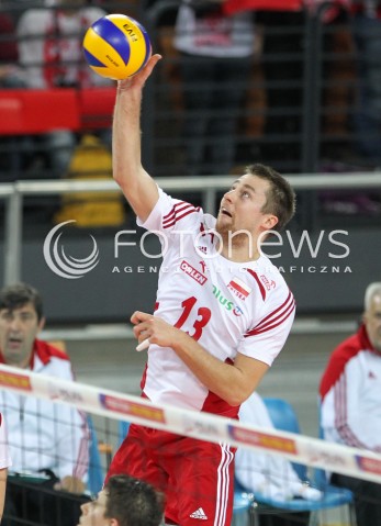  18.05.2014 WROCLAW <br />SIATKOWKA MEZCZYZN <br />TURNIEJ KWALIFIKACYJNY DO MISTRZOSTW EUROPY 2015<br />2015 FIVB WORLD CHAMPIONSHIP - EUROPEAN QUALIFICATION MEN <br />MECZ POLSKA - SLOWENIA ( POLAND - SLOVENIA ) <br />N/Z MICHAL KUBIAK SYLWETKA ATAK<br /> 