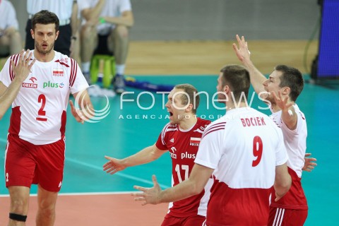  18.05.2014 WROCLAW <br />SIATKOWKA MEZCZYZN <br />TURNIEJ KWALIFIKACYJNY DO MISTRZOSTW EUROPY 2015<br />2015 FIVB WORLD CHAMPIONSHIP - EUROPEAN QUALIFICATION MEN <br />MECZ POLSKA - SLOWENIA ( POLAND - SLOVENIA ) <br />N/Z MICHAL WINIARSKI PAWEL ZATORSKI MICHAL KUBIAK RADOSC EMOCJE <br /> 