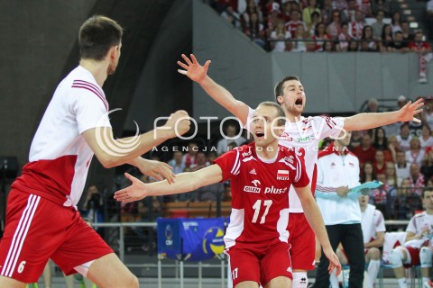  18.05.2014 WROCLAW <br />SIATKOWKA MEZCZYZN <br />TURNIEJ KWALIFIKACYJNY DO MISTRZOSTW EUROPY 2015<br />2015 FIVB WORLD CHAMPIONSHIP - EUROPEAN QUALIFICATION MEN <br />MECZ POLSKA - SLOWENIA ( POLAND - SLOVENIA ) <br />N/Z MICHAL KUBIAK PAWEL ZATORSKI RADOSC EMOCJE <br /> 