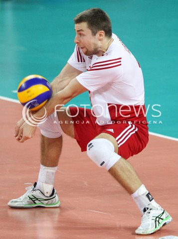  18.05.2014 WROCLAW <br />SIATKOWKA MEZCZYZN <br />TURNIEJ KWALIFIKACYJNY DO MISTRZOSTW EUROPY 2015<br />2015 FIVB WORLD CHAMPIONSHIP - EUROPEAN QUALIFICATION MEN <br />MECZ POLSKA - SLOWENIA ( POLAND - SLOVENIA ) <br />N/Z MICHAL KUBIAK SYLWETKA <br /> 