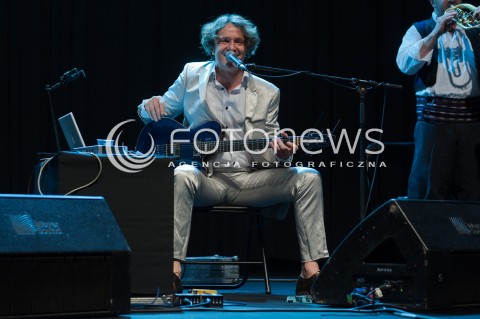  22.05.2014 WARSZAWA <br />KONCERT GORAN BREGOVIC & THE WEDDING AND FUNERAL BAND W SALI KONGRESOWEJ<br />N/Z GORAN BREGOVIC<br /> 