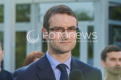  23.05.2014 RZESZOW <br />WIZYTA PREZESA PIS JAROSLAWA KACZYNSKIEGO W RZESZOWIE W ZWIAZKU Z ZAKONCZENIEM KAMPANII WYBORCZEJ DO PARLAMENTU EUROPEJSKIEGO<br />N/Z TOMASZ POREBA<br /> 