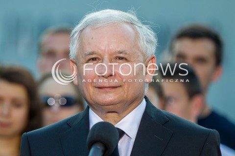  23.05.2014 RZESZOW <br />WIZYTA PREZESA PIS JAROSLAWA KACZYNSKIEGO W RZESZOWIE W ZWIAZKU Z ZAKONCZENIEM KAMPANII WYBORCZEJ DO PARLAMENTU EUROPEJSKIEGO<br />N/Z JAROSLAW KACZYNSKI RADOSC USMIECH<br /> 