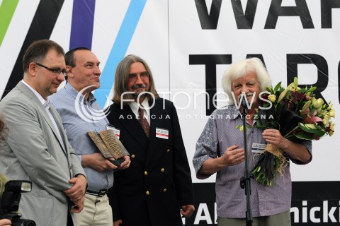  24.05.2013 WARSZAWA<br />WARSZAWSKIE TARGI KSIAZKI<br />N/Z HENRYK JERZY CHMIELEWSKI PAPCIO CHMIEL KRZYSZTOF DUDEK MIECZYSLAW PROSZYNSKI MACIEJ MAKOWSKI<br /> 