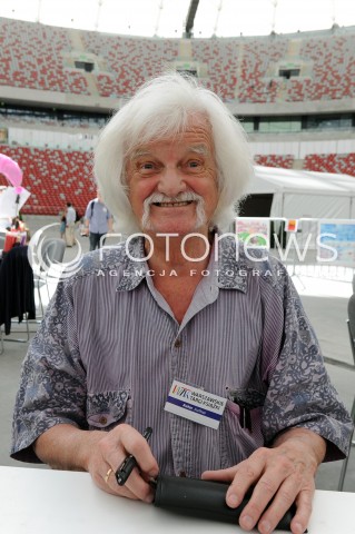  24.05.2013 WARSZAWA<br />WARSZAWSKIE TARGI KSIAZKI<br />HENRYK JERZY CHMIELEWSKI PAPCIO CHMIEL<br /> 