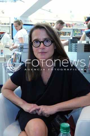  24.05.2013 WARSZAWA<br />WARSZAWSKIE TARGI KSIAZKI<br />N/Z MONIKA JARUZELSKA<br /> 