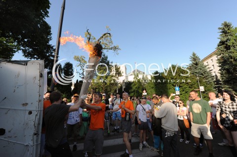  24.05.2014 WARSZAWA<br />MARSZ WYZWOLENIA KONOPII W WARSZAWIE<br />N/Z UCZESTNICY MARSZU<br /> 