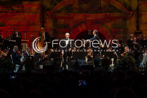  24.05.2014 LANCUT<br />53 MUZYCZNY FESTIWAL W LANCUCIE<br />KONCERT JOSE CARRERASA - LEGENDARNEGO HISZPANSKIEGO SPIEWAKA. ARTYSTA ZALICZANY JEST DO NAJWYBITNIEJSZYCH TENOROW SWIATOWEJ MUZYKI<br />N/Z JOSE CARRERAS<br /> 