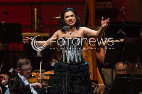  24.05.2014 LANCUT<br />53 MUZYCZNY FESTIWAL W LANCUCIE<br />KONCERT JOSE CARRERASA - LEGENDARNEGO HISZPANSKIEGO SPIEWAKA. ARTYSTA ZALICZANY JEST DO NAJWYBITNIEJSZYCH TENOROW SWIATOWEJ MUZYKI<br />N/Z NATALIA KOVALOVA<br /> 