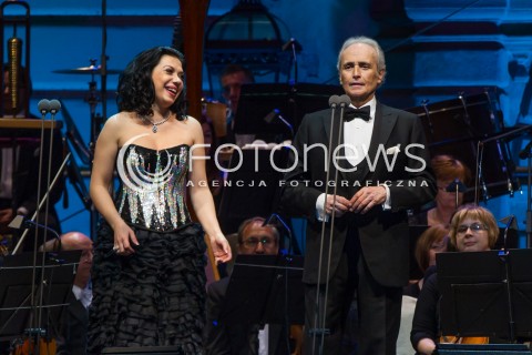  24.05.2014 LANCUT<br />53 MUZYCZNY FESTIWAL W LANCUCIE<br />KONCERT JOSE CARRERASA - LEGENDARNEGO HISZPANSKIEGO SPIEWAKA. ARTYSTA ZALICZANY JEST DO NAJWYBITNIEJSZYCH TENOROW SWIATOWEJ MUZYKI<br />N/Z JOSE CARRERAS NATALIA KOVALOVA<br /> 