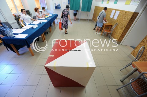 W całym kraju trawają wybory do Parlamentu Europejskiego