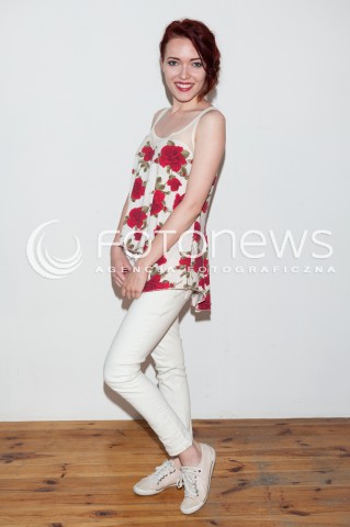  29.05.2014 WARSZAWA <br />SESJA ZDJECIOWA AKTOREK Z SERIALU WAWA NON STOP W RAMACH PROJEKTU IZA3D DM Z MAZUREK MANKA W STUDIO FOTOGRAFICZNE CZAJKA<br />N/Z SABINA MANKA<br /> 